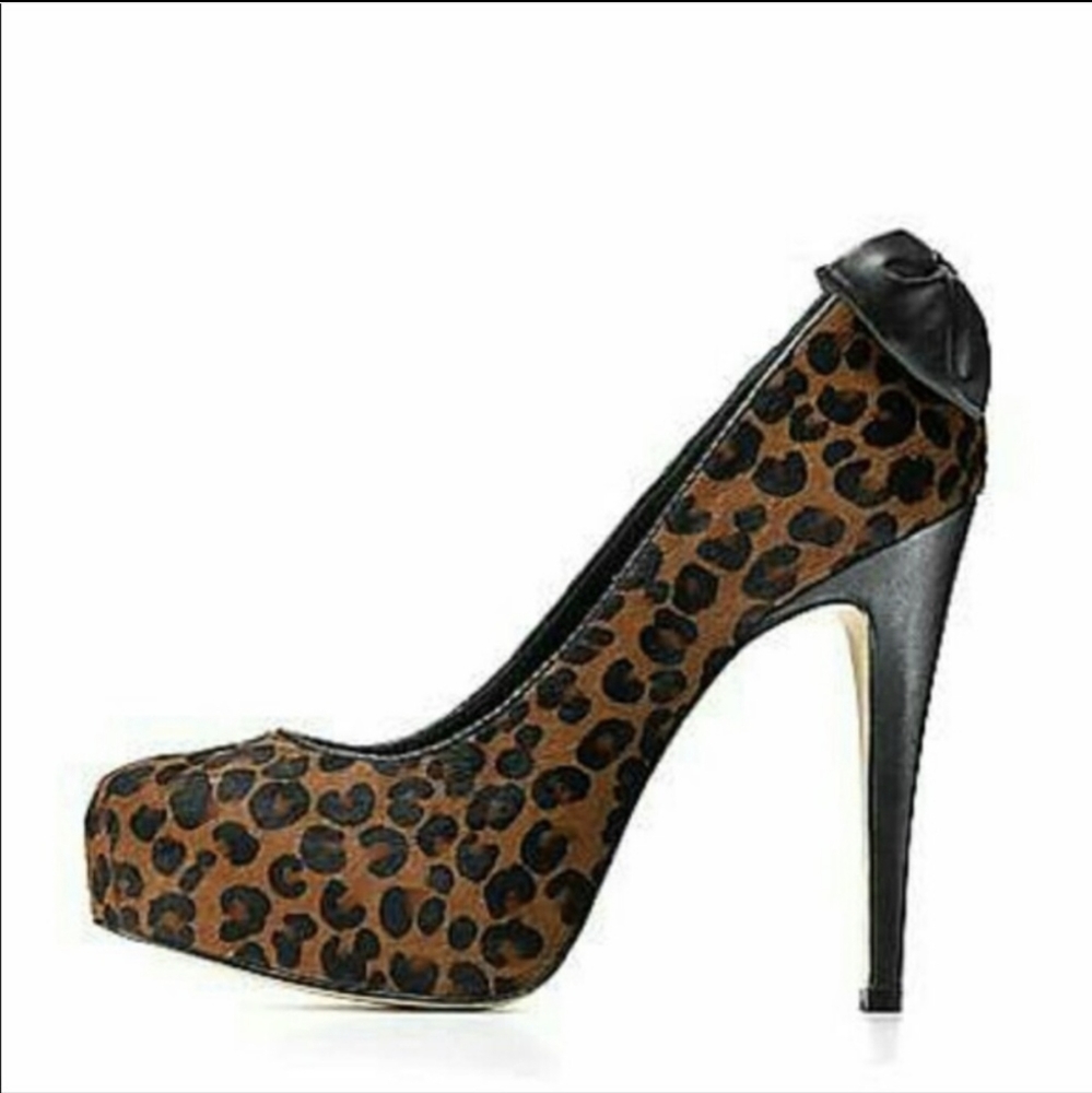 Dolce Vita Briar Leopard Print Calf Hair Pump